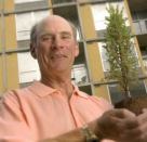 Leonard Wood left Trammell Crow in 1998 to start Wood Partners. When he left, Wood took a number of former Crow employees with him.