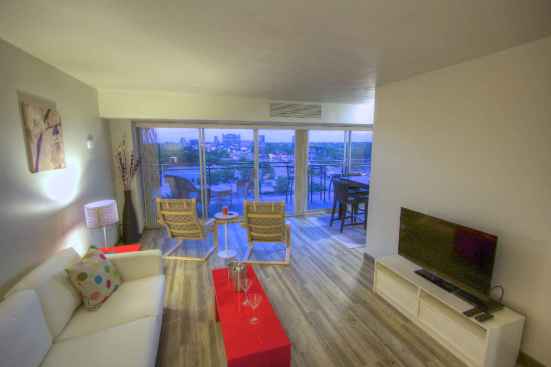 The Wellshire - Patfhinder Partners, LLC: Merit Winner/Apartment Renovation