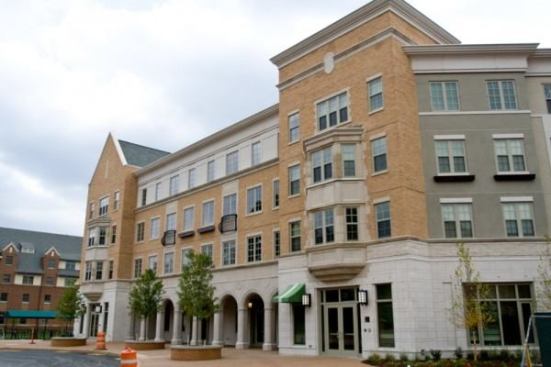 The South 40 House, home to 225 students in one- to three-bedroom units, boasts an array of food and shopping services. The lower levels of South 40 house a state-of-the-art fitness center complete with a dance studio and personal trainers; a market, bakery, and kosher kitchen; and a comfortable media lounge. The third, fourth, and fifth floors hold about 222 upper-class students, who make frequent use of on-site study rooms, computer labs, and common social areas. South 40 House is located on campus and has all the amenities to keep students who want to stay close to class satisfied. South 40 House is LEED-certified.