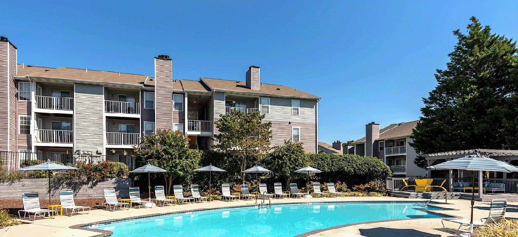 The 236-unit Chase Heritage Apartments features a mix of one-, two-, and three-bedroom apartments.